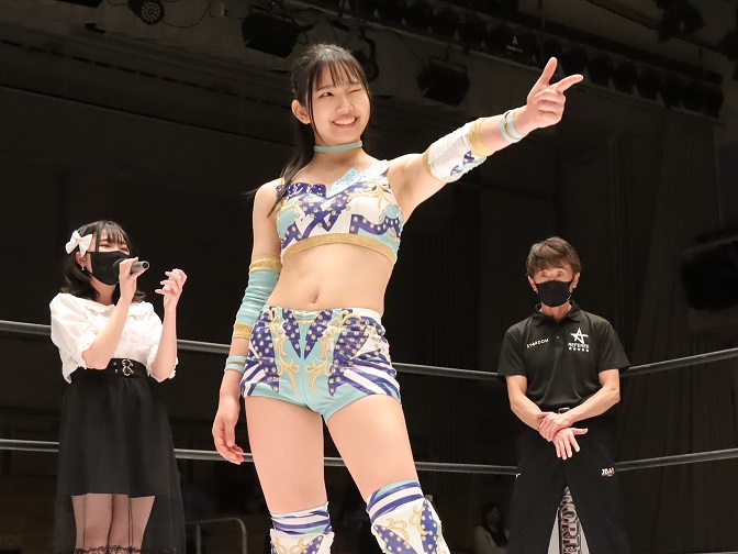 卓抜 スターダム プロレス 天咲光由 写真集 はじめて 完全新品未使用未